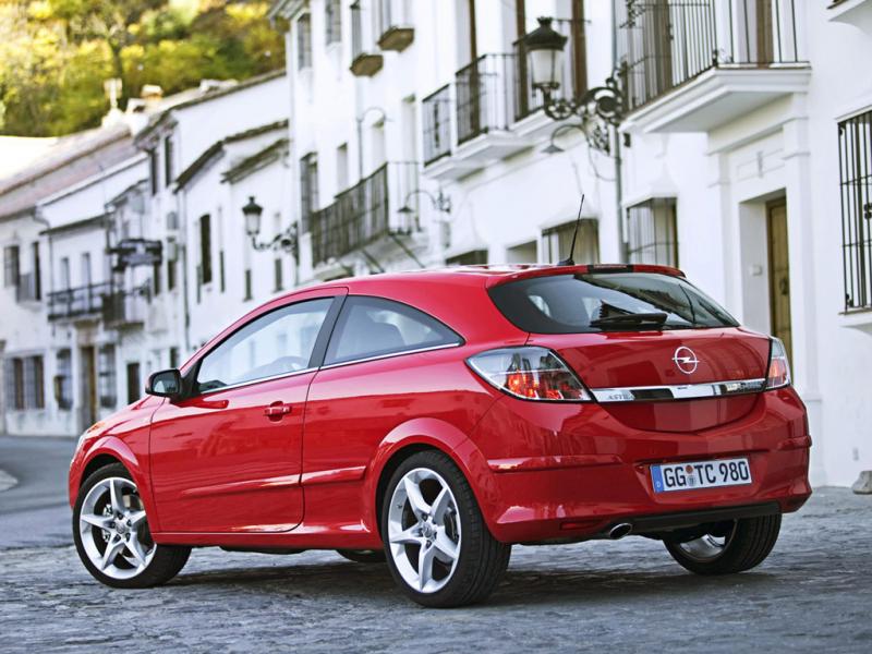 Обнародована цена британской версии Opel Astra