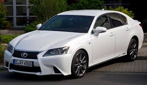 Обновленный Lexus GS был оснащён турбомотором