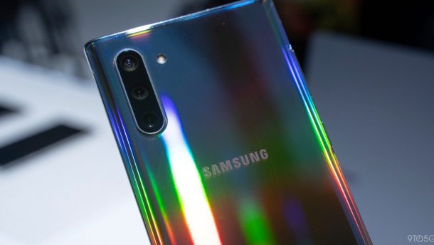 В России стартовали продажи смартфонов Samsung Galaxy Note 10/10+