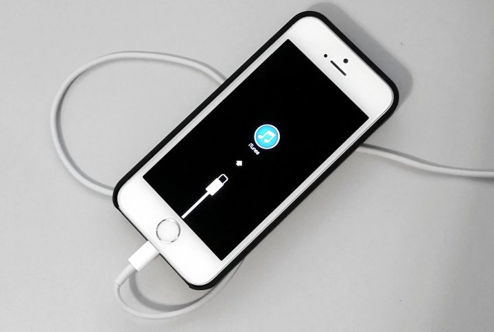 Самым ненадежным смартфоном в мире признан iPhone 6