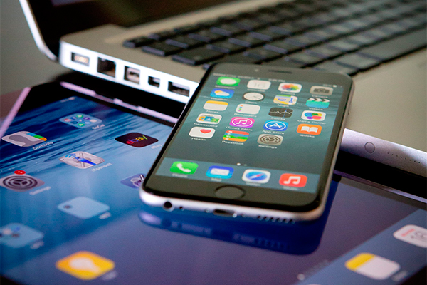 Хакерам предложили миллион долларов за взлом iOS 9