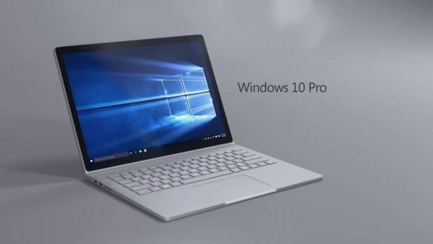 Microsoft представила свой первый ноутбук