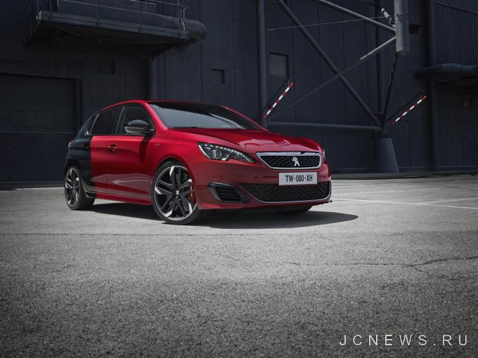 Peugeot 308 GTi появился в Великобритании