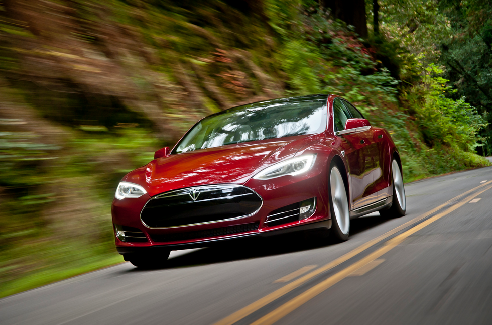 С января по сентябрь 2015 года в России продали 48 автомобилей Tesla