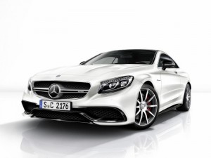 Mercedes-AMG опубликовал тизеры возможного AMG C63 Coupe