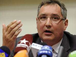 Рогозин: Китай закупит у РФ ракетные двигатели для полетов на Луну