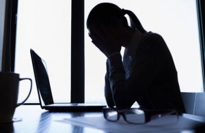 Проведение подростком в соцсетях больше 2 часов в день свидетельствует о суицидальных наклонностях